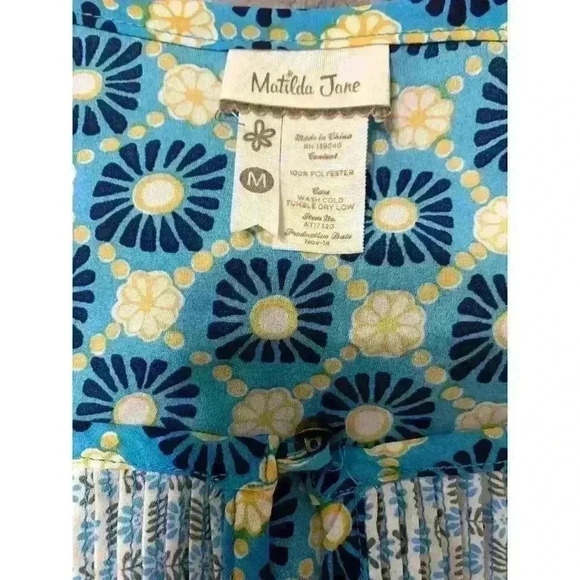 Matilda Jane Women's M Medium Blue Smocked Peasant Blouse Top Cottagecore - Picture 4 of 8